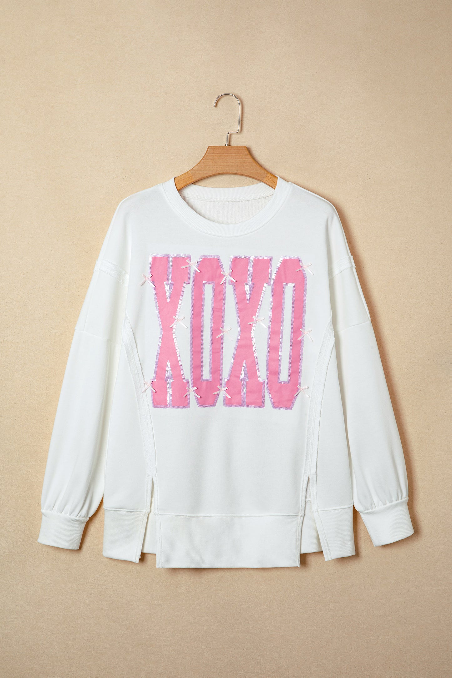 Pink Bow Sequin XOXO Letter Graphic Exposed Seam Baggy Sweatshirt
