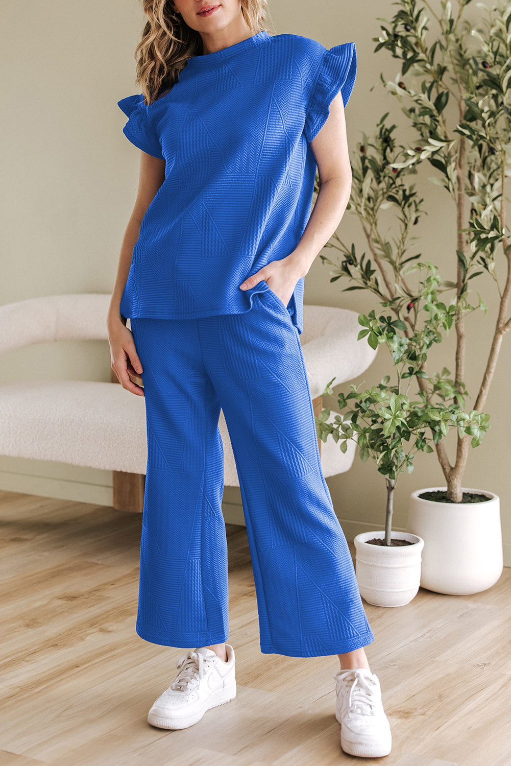 Ruffled Sleeve Summer Top and Cropped Loose Pants Set