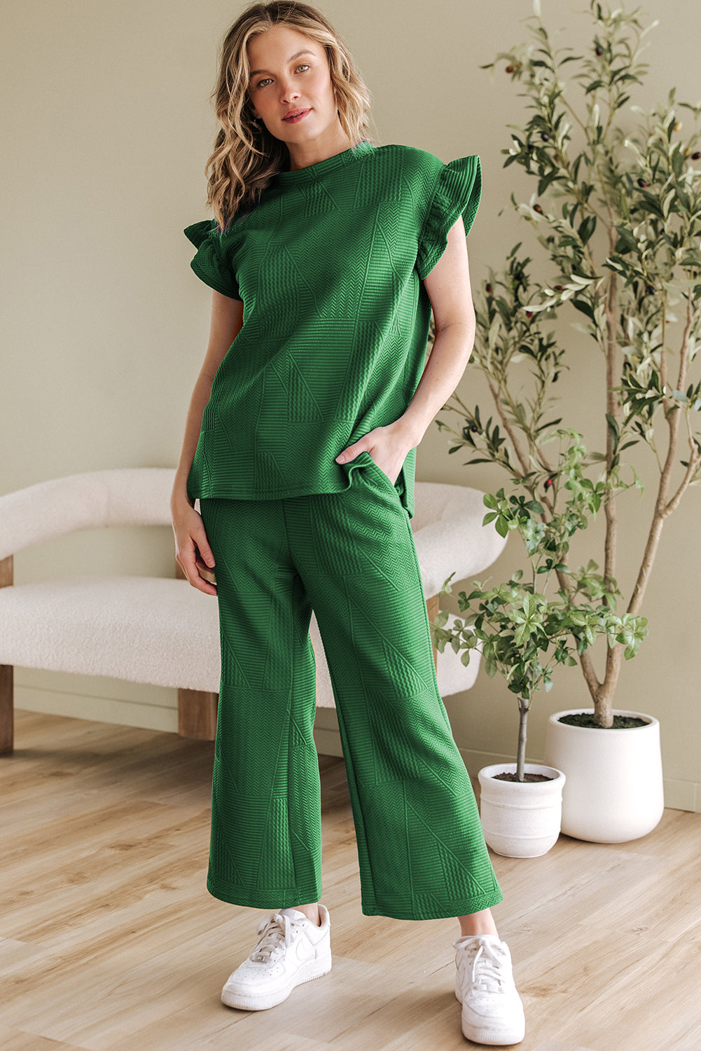 Ruffled Sleeve Summer Top and Cropped Loose Pants Set