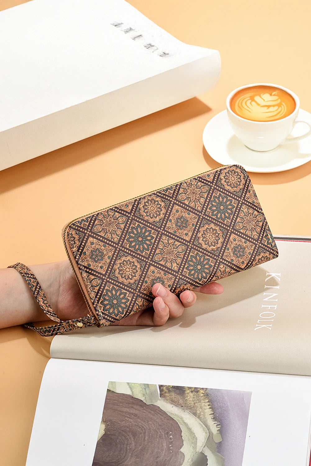 Brown Western Pattern Print Wristlet PU Leather Wallet
