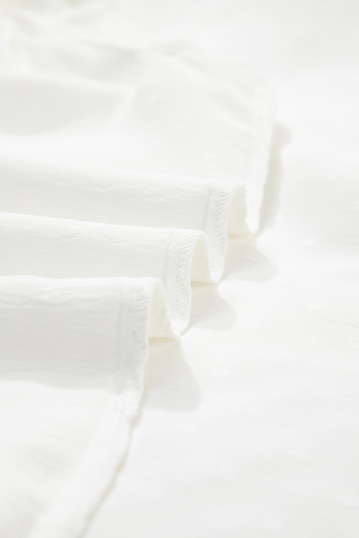 White Plus Size Swiss Dot Ruffle Lace Trim V Neck Tank Top