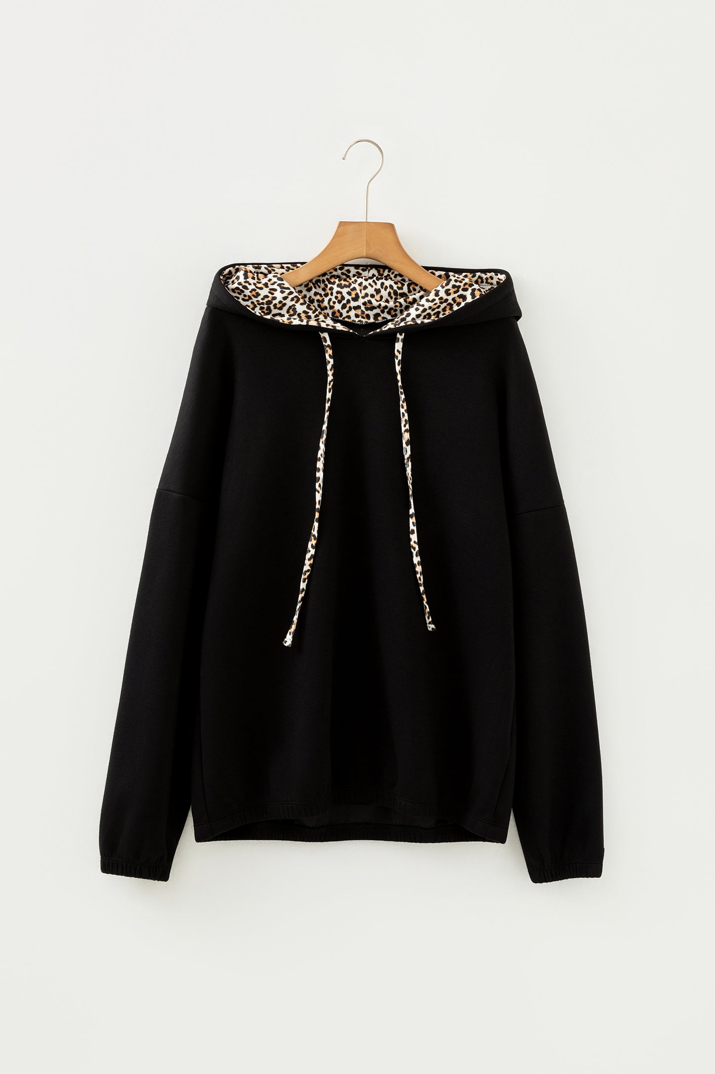 Jet Stream Leopard Contrast Drawstring Hood Drop Shoulder Loose Top