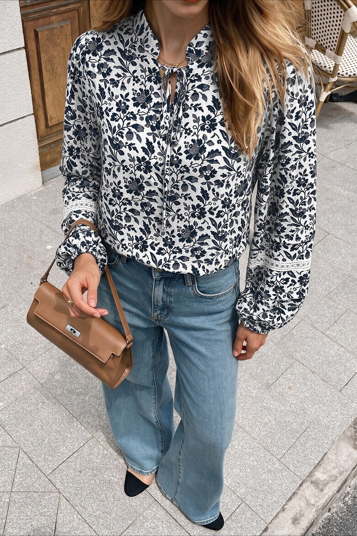 Women's Floral Tie Neck Balloon Sleeve Blouse