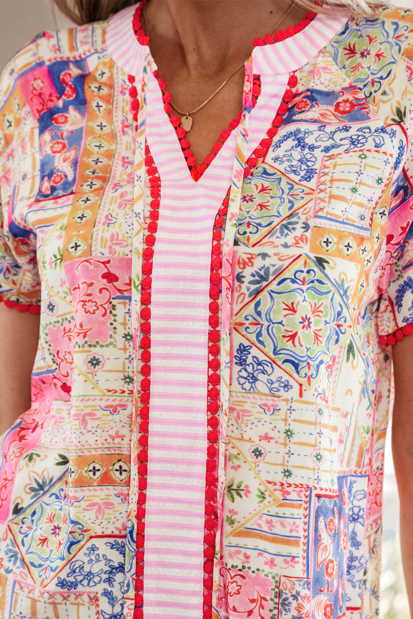 Red Mixed Print V Neck Short Sleeve Blouse