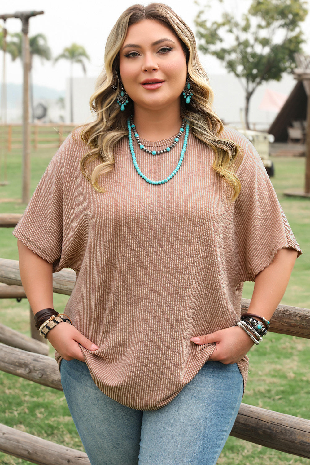 Ribbed Plus Size Crew Neck T-Shirt in Smoke Gray