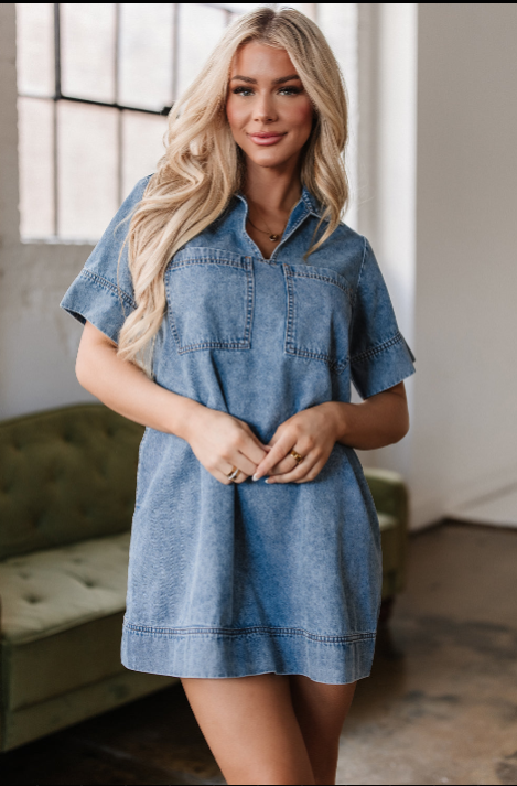 Turn-Down Collar Pocket Denim Shift Mini Dress for Casual Days